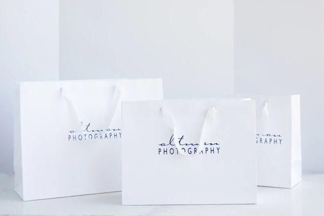White Tyndell Euro Tote bag 8x10, 13x10, 16x12.