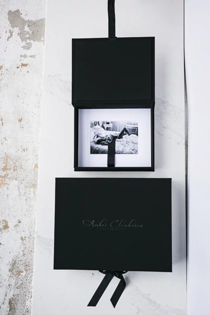 White Tyndell Portfolio Mat 5x7, 7x10, 8x10, 8x12.