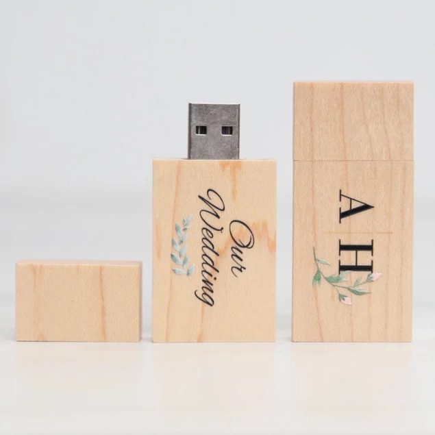 Maple Flash Drive