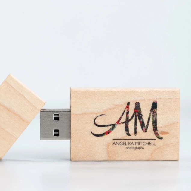 Maple Tyndell Wood Flash Drive USB 128MB, 256MB. 512MB, 1GB, 4GB, 8GB, 16GB, 64GB, 128GB.