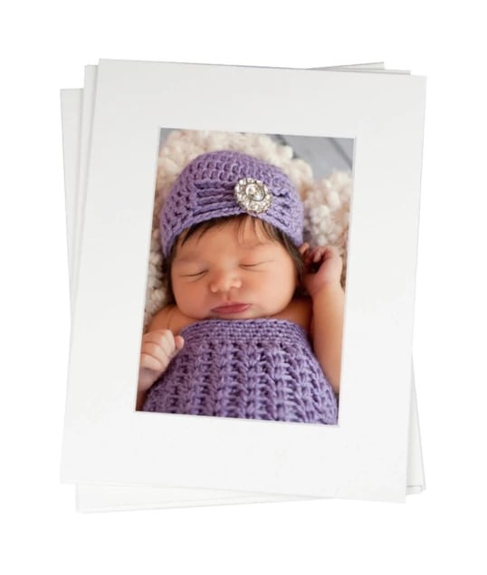 White Tyndell Portfolio Mat 5x7, 7x10, 8x10, 8x12.