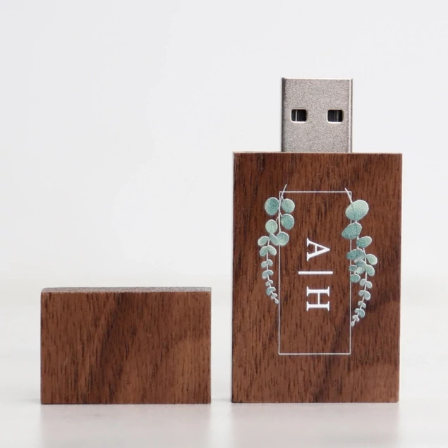 Walnut Flash Drive