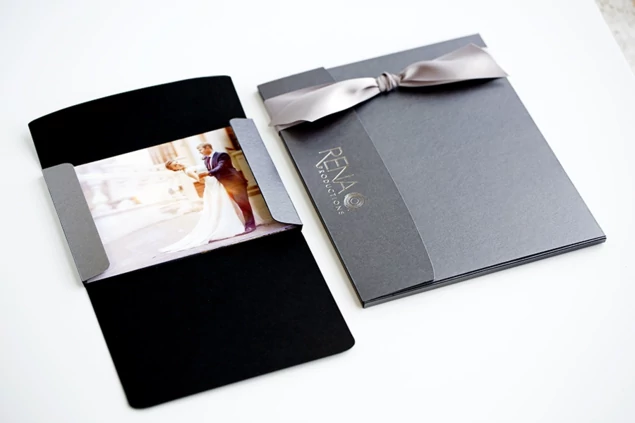 Tyndell Portrait Case - Steel - Photo Cases