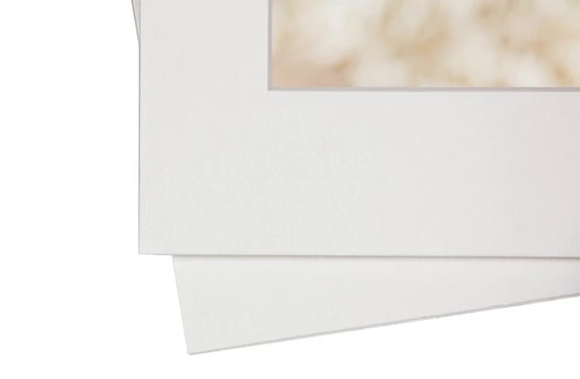 White Tyndell Portfolio Mat 5x7, 7x10, 8x10, 8x12.