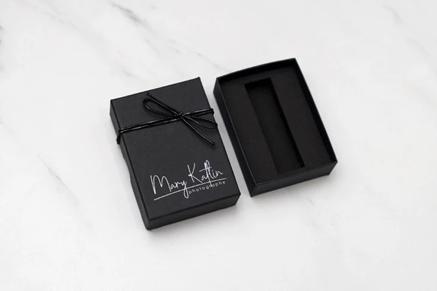 Slate, Matte Black, Black Leather, Kraft Tyndell USB Kit with Stribbon.