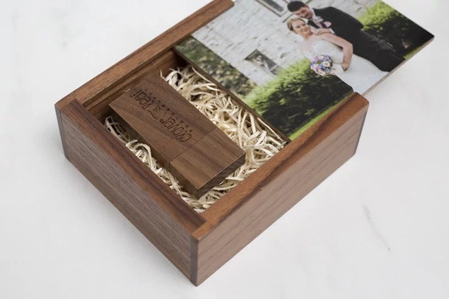 Walnut Tyndell Wood Flash Drive USB Box