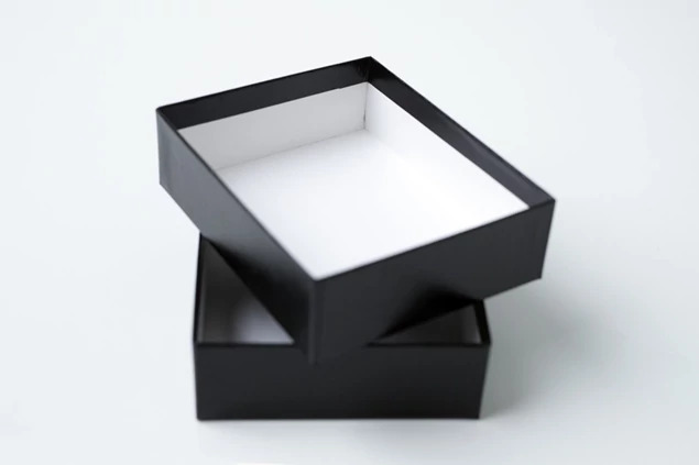 CLEARANCE 1.5" Portrait Box - Black Leather - Clearance