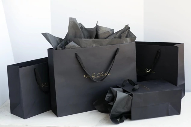 Black Tyndell Euro Tote Bag 8x10, 13x10, 16x12, 18x13.