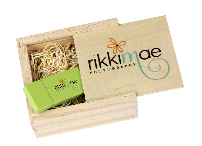 handpainted wood USB with wood box