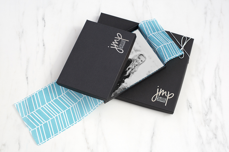 Black Deluxe Portrait Box